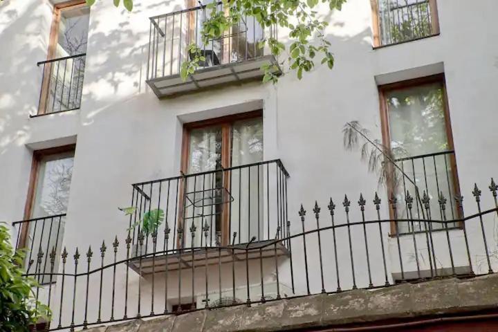 Apartamento De Diseno En Plaza Del Carmen F4 Valencia