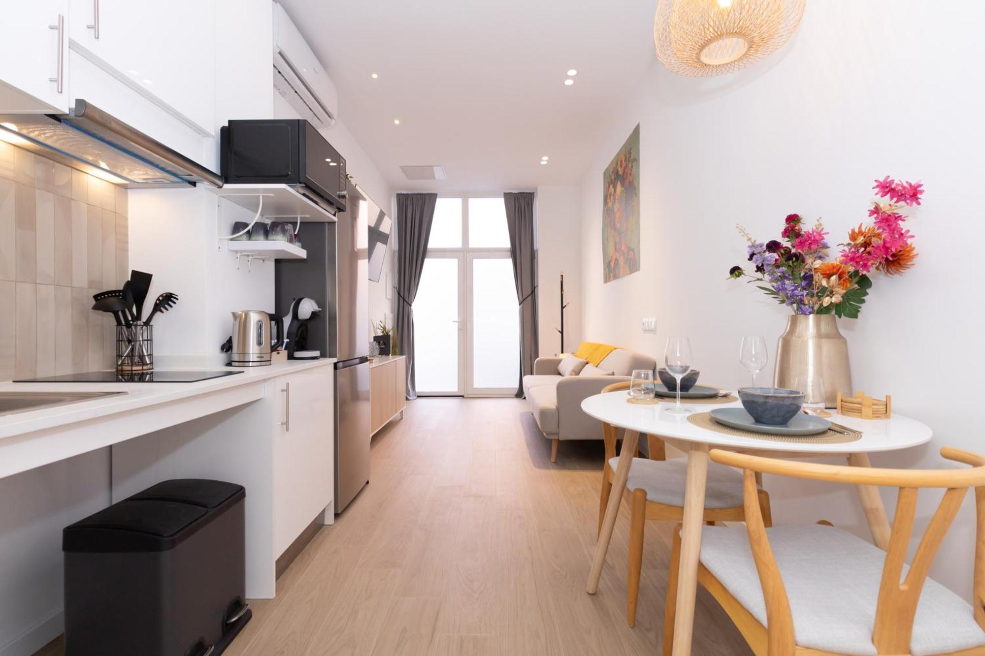 New! Luxury & Close To Metro! Between & Center Apartamento Valencia