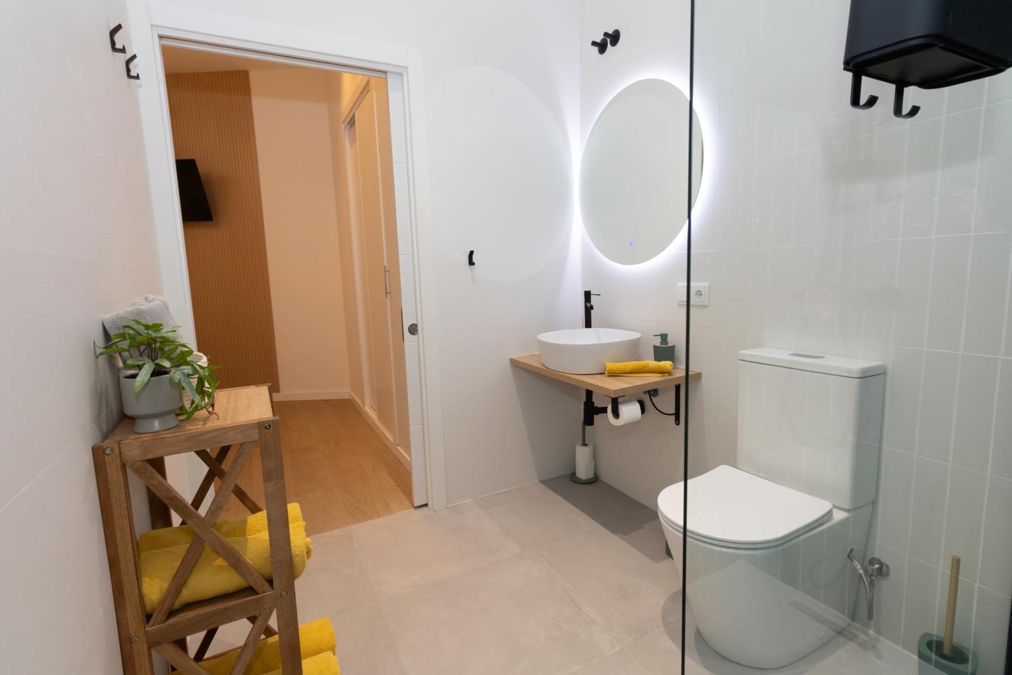 Apartamento New! Luxury & Close To Metro! Between & Center *