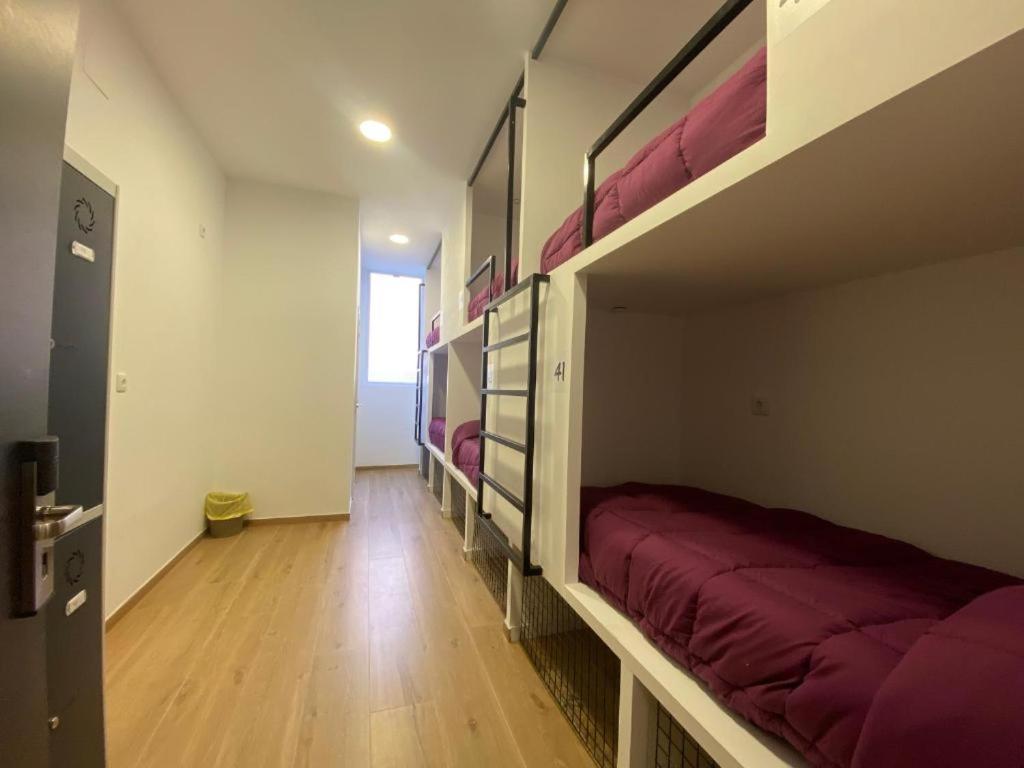 & Arts Hostel Valencia