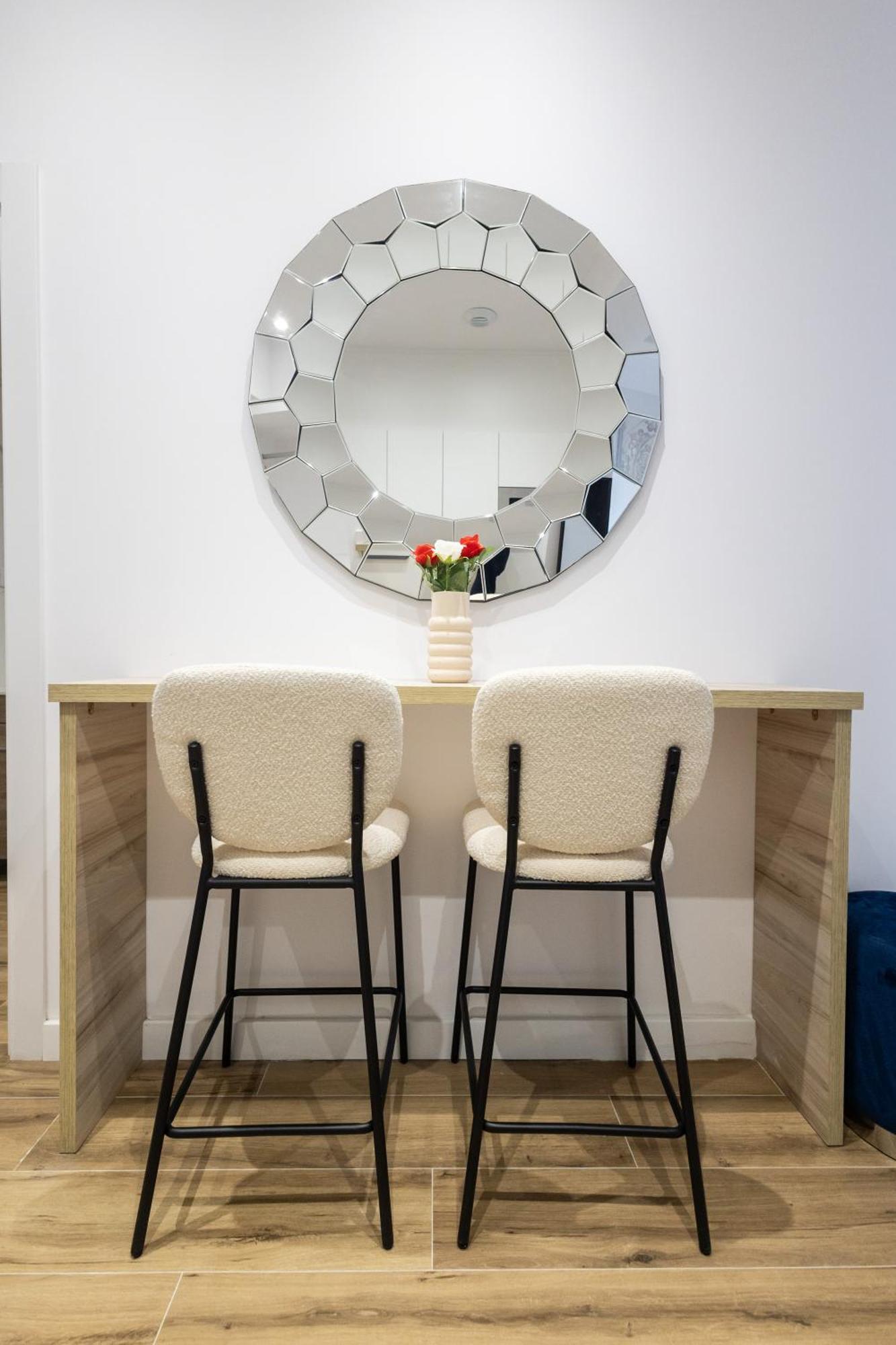 Lola By Concept Flats Valencia