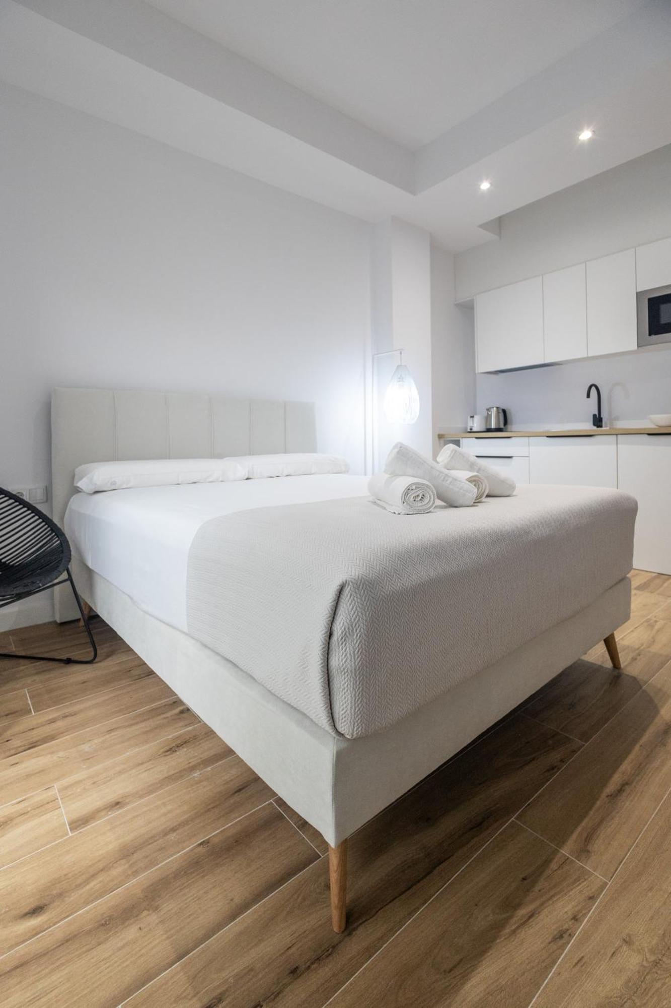 Lola By Concept Flats Guest house