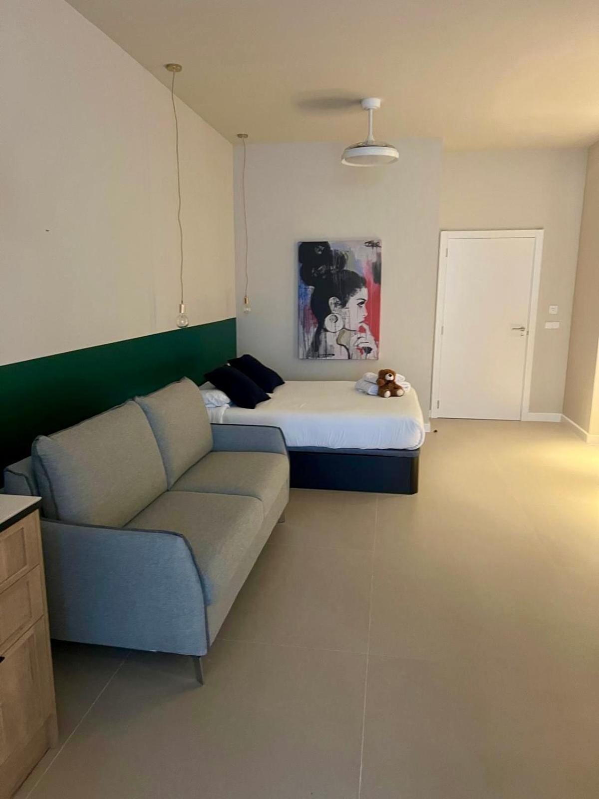 Osito Hub - Colomer * Valencia