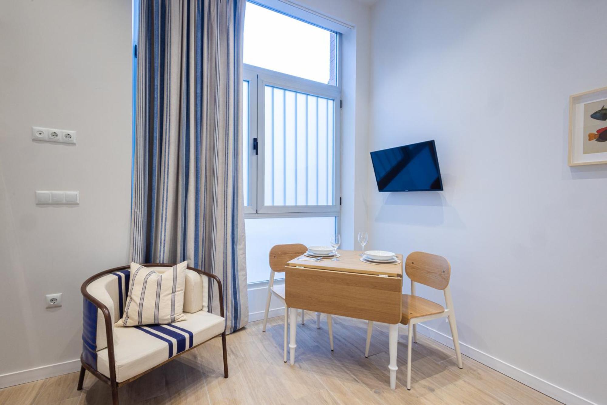 Florit Flats - The Mediterranean Suites Apartment *