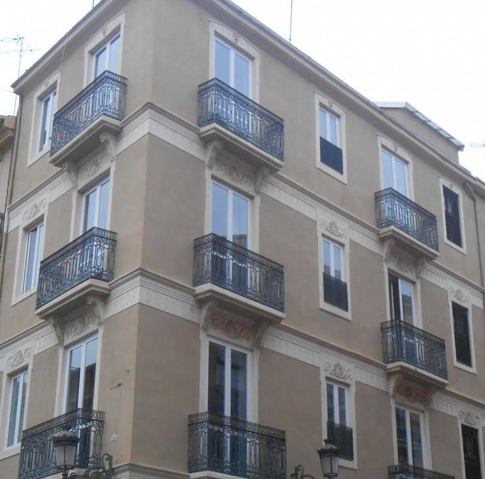 Flats Friends Torres Quart Valencia