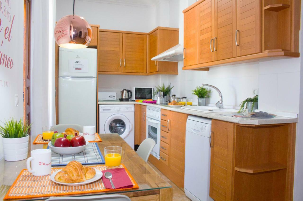 Living - Merced Apartment