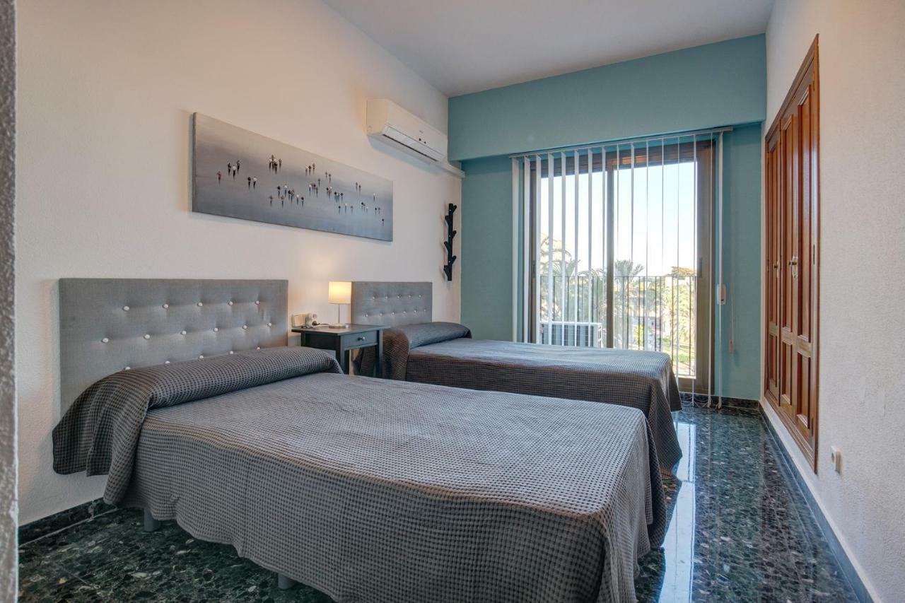 Friendly Puerto Deportivo Apartment