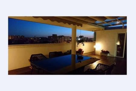 Luxury Penthouse Near Beach/seaview Apartment *
